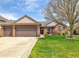 52584 Cleveland St, New Baltimore, MI 48047
