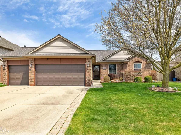 52584 Cleveland St, New Baltimore, MI 48047