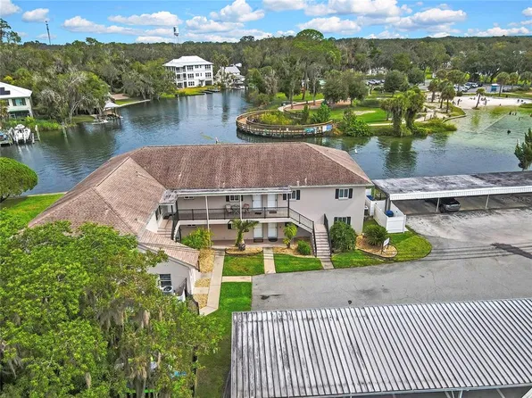 16 BEACH LANE #101, CRYSTAL RIVER, FL 34429