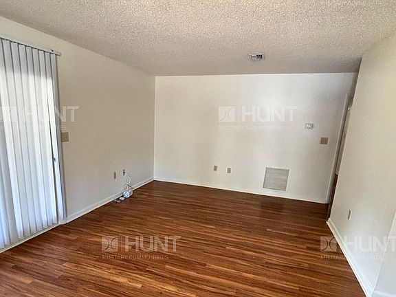 3rd image of 198 E Dove Ln