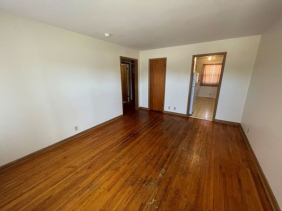 2nd image of 6216 E Lincoln St #0