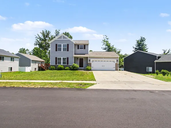 5223 Seawall Ct, South Haven, MI 49090