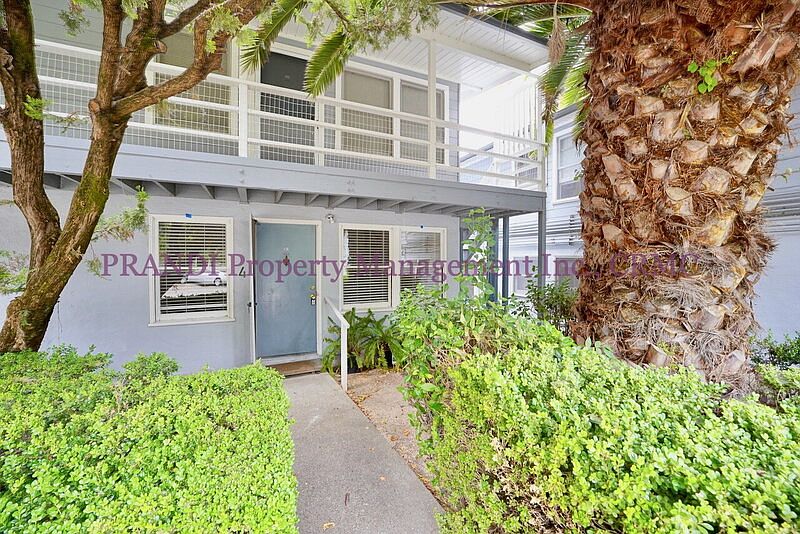 1st image of 25 Willow Ave APT 4B