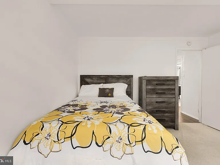 2401 H St NW #209 — Photo 22