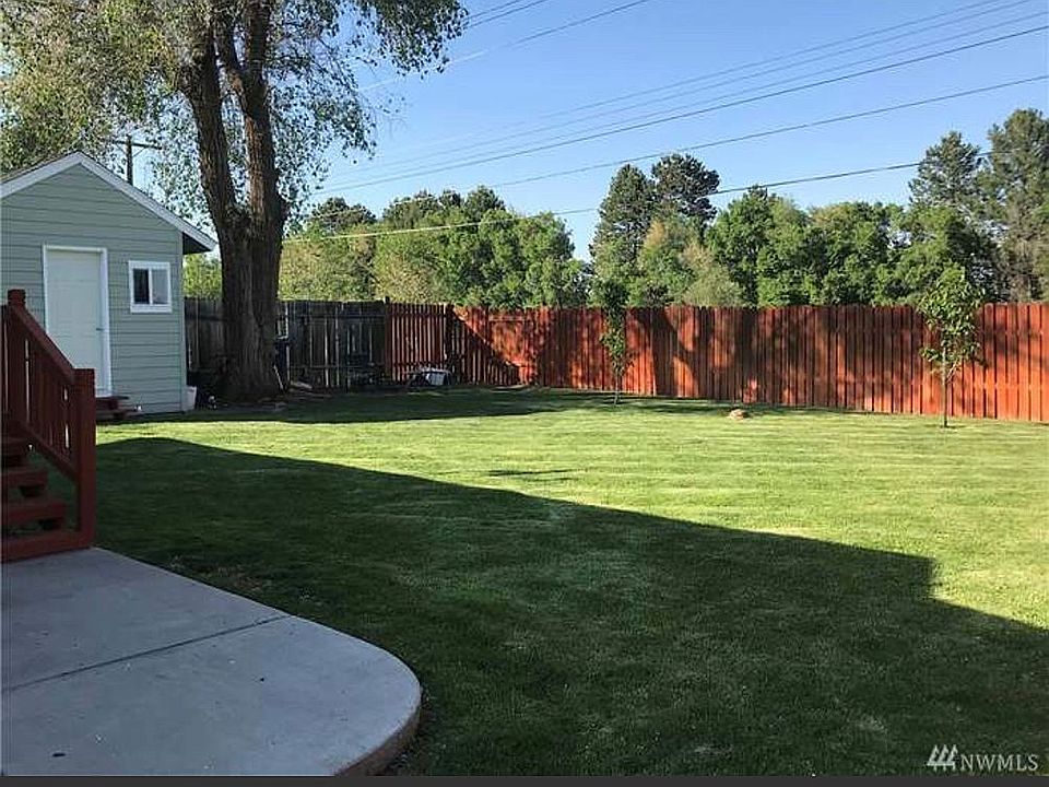 2nd image of 4267 Miller St NE