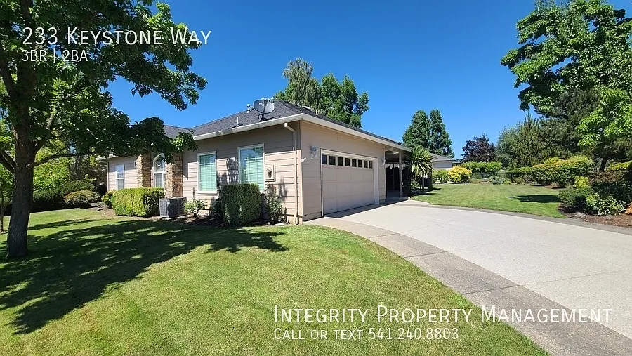 3 bed, 1945 sqft, $2,500 — Photo 4