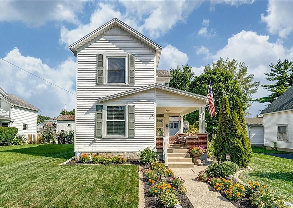 1st image of 9 Grand Ave