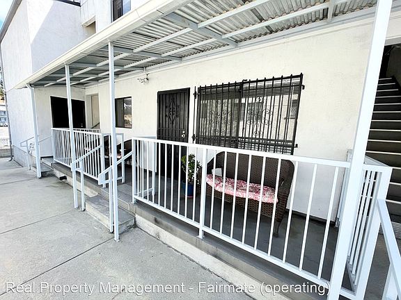 3rd image of 284 S Union Ave #B
