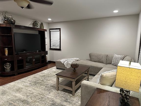 752770_1_57379973-full_03152025