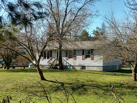 3rd image of 11269 Spencer Dr