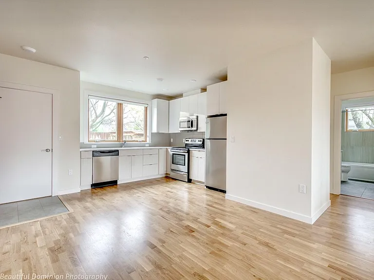 2701 SE Clinton St #5 — Photo 11