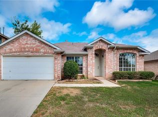 1003 Bonanza Dr, Arlington, TX 76001