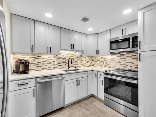 3909 N Ocean Boulevard #210, Fort Lauderdale, FL 33308