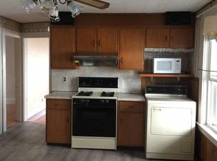 252 University Ave, Lowell, MA 01854