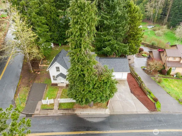 2405 Sunrise Street, Kelso, WA 98626