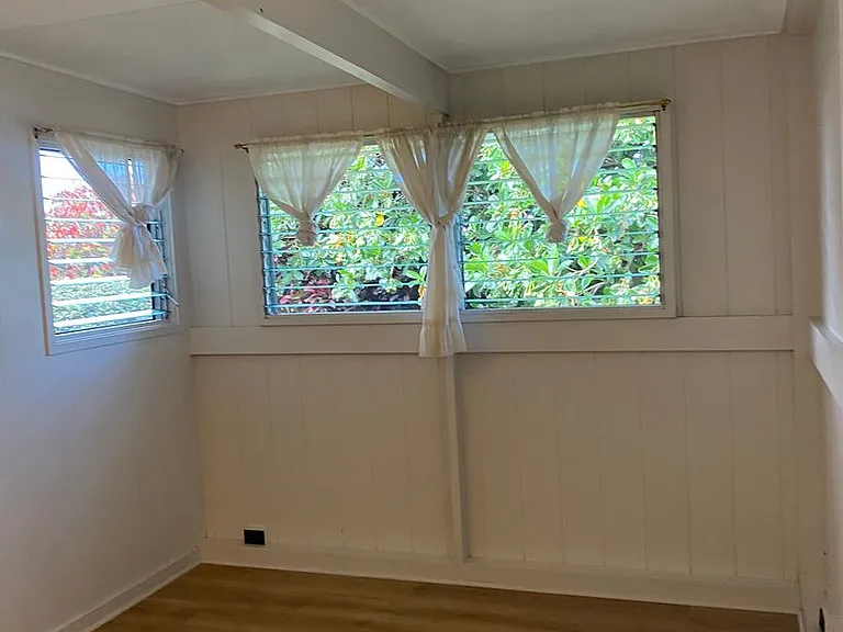 521 Ululani St — Photo 40