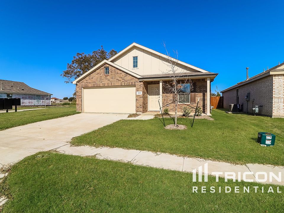 1st image of 1008 Lady Bird St