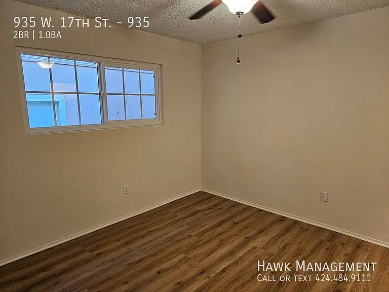 935 W 17th St #935 — Photo 9