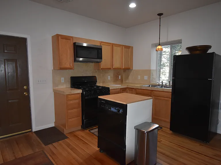 30704 Upper Bear Creek Rd #B — Photo 9