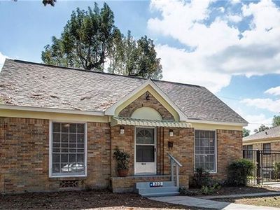 302 English St, Houston, TX, 77009
