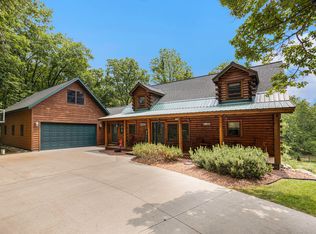 5603 W Parmalee Rd, Middleville, MI 49333