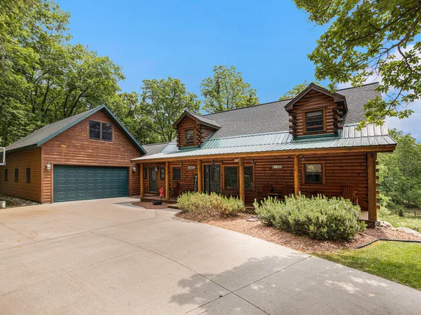 5603 W Parmalee Rd, Middleville, MI 49333