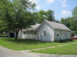 365 E Bowyer St, Bement, IL 61813