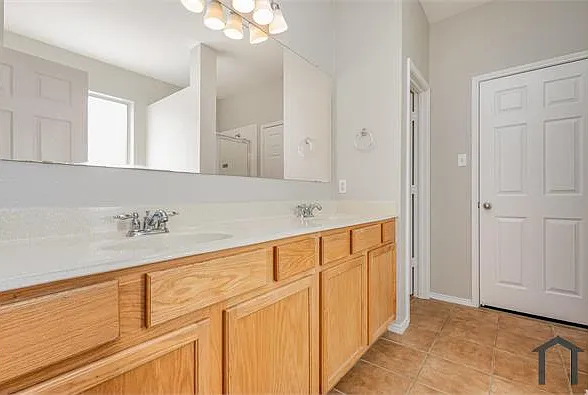 506 Niagara Falls Dr — Photo 17