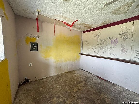 5th image of 6443 Marcum