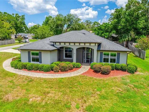 915 Crittenden Ave, Orange City, FL 32763