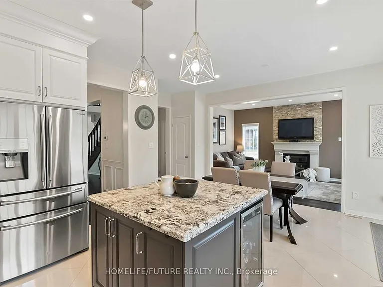 1381 Clearbrook Dr — Photo 13