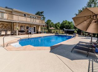 1113 Waller Rd, Brentwood, TN 37027