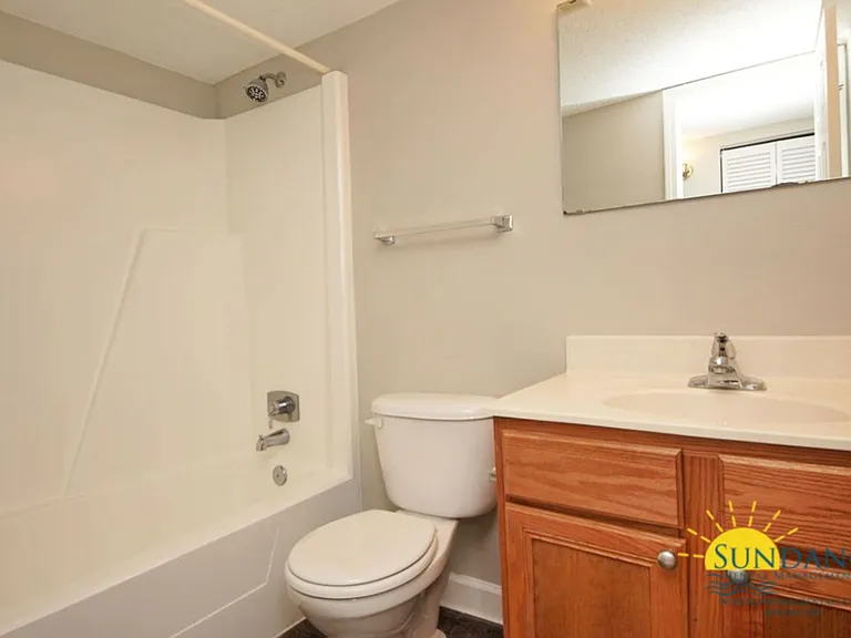 101 Old Ferry Rd #28A — Photo 12