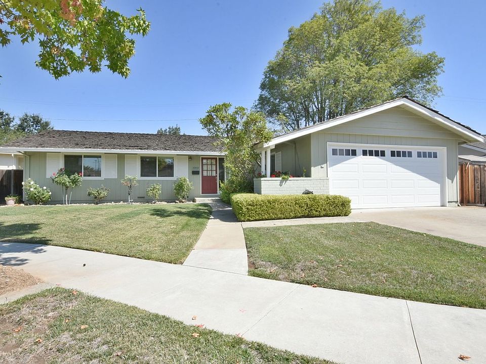 1st image of 10510 Baywood Ct