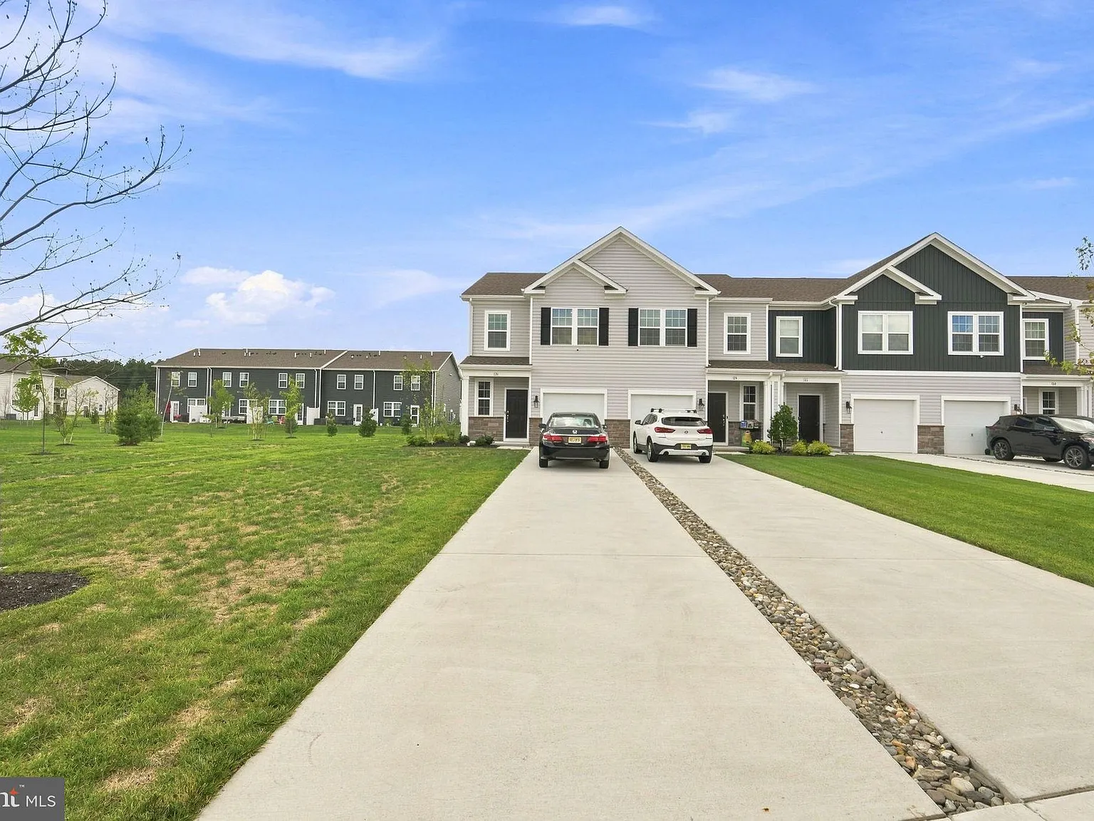 3 bed, 2.5 bath, 1508 sqft, $2,900 — Photo 4