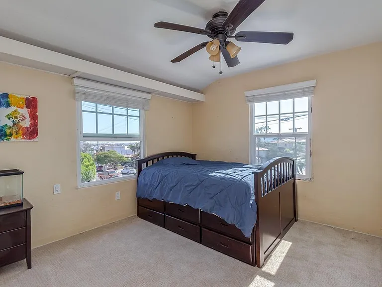 1750 Plum St — Photo 15