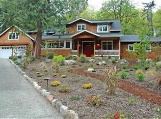 9801 NE Bolero Dr, Bainbridge Island, WA 98110