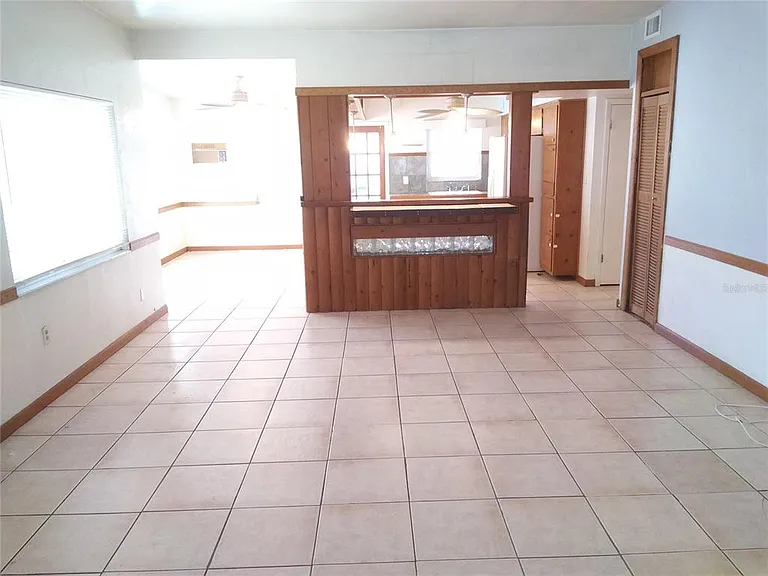 5160 102nd Way N — Photo 2