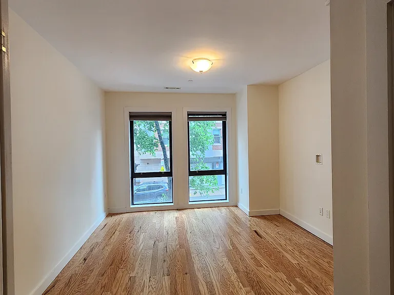 7 Miner St #3 — Photo 11