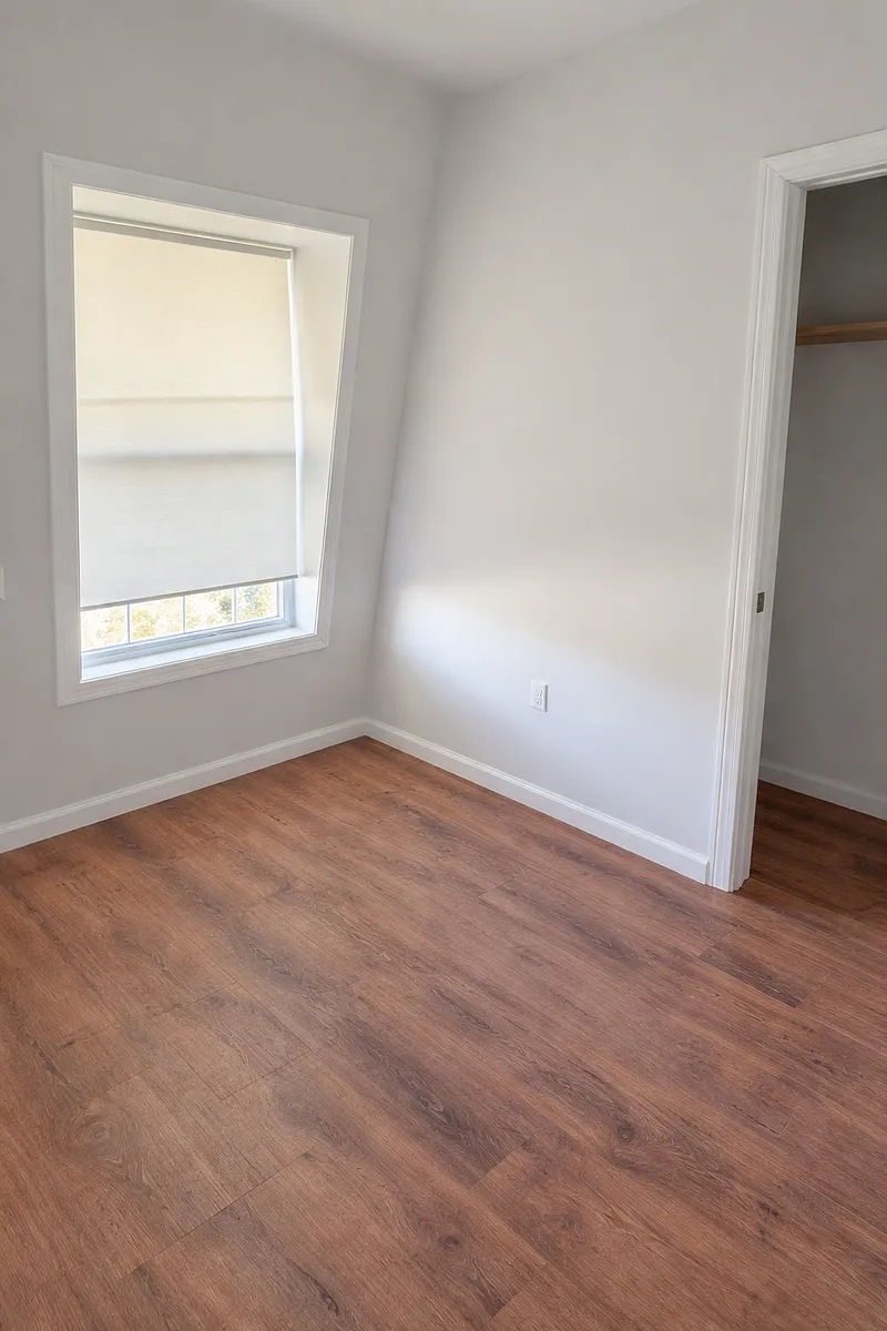 Building Photo - 111 Millbury St