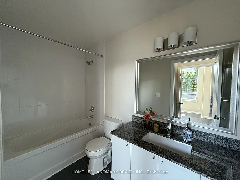 55 Eglinton Ave W #109 — Photo 21