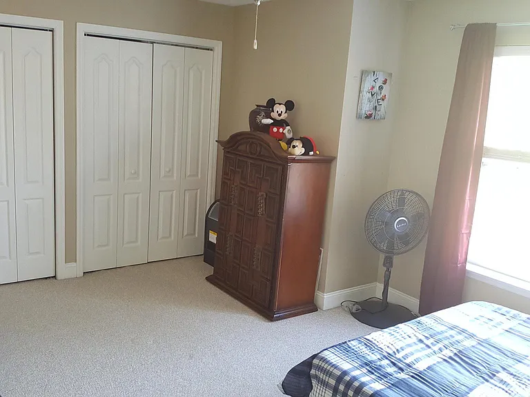 Guest bedroom 2