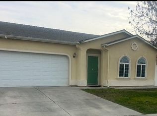 13041 Aspen St, Parlier, CA 93648