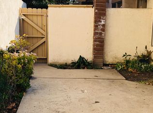 14381 Raintree Rd, Tustin, CA 92780