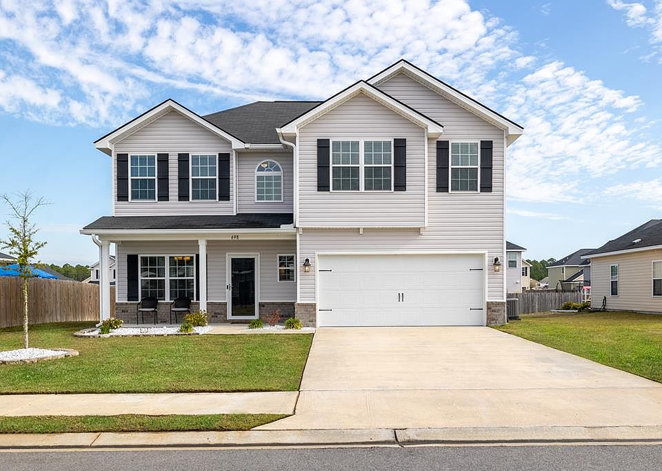 1st image of 698 Burke Dr