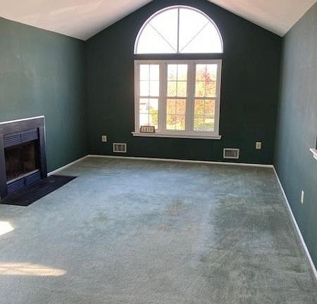 2nd image of 1410 Pinhorn Dr #1410
