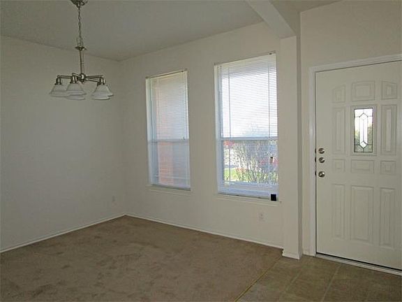 3rd image of 2205 Twin Peaks Cv