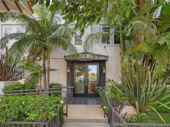 4541 Colfax Ave #106, Studio City, CA 91602