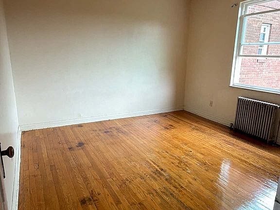 2nd image of 2366 Noble Rd #306
