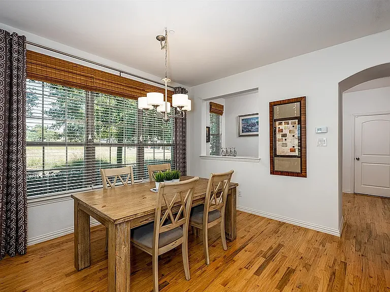 4101 Blackjack Oak Dr — Photo 17